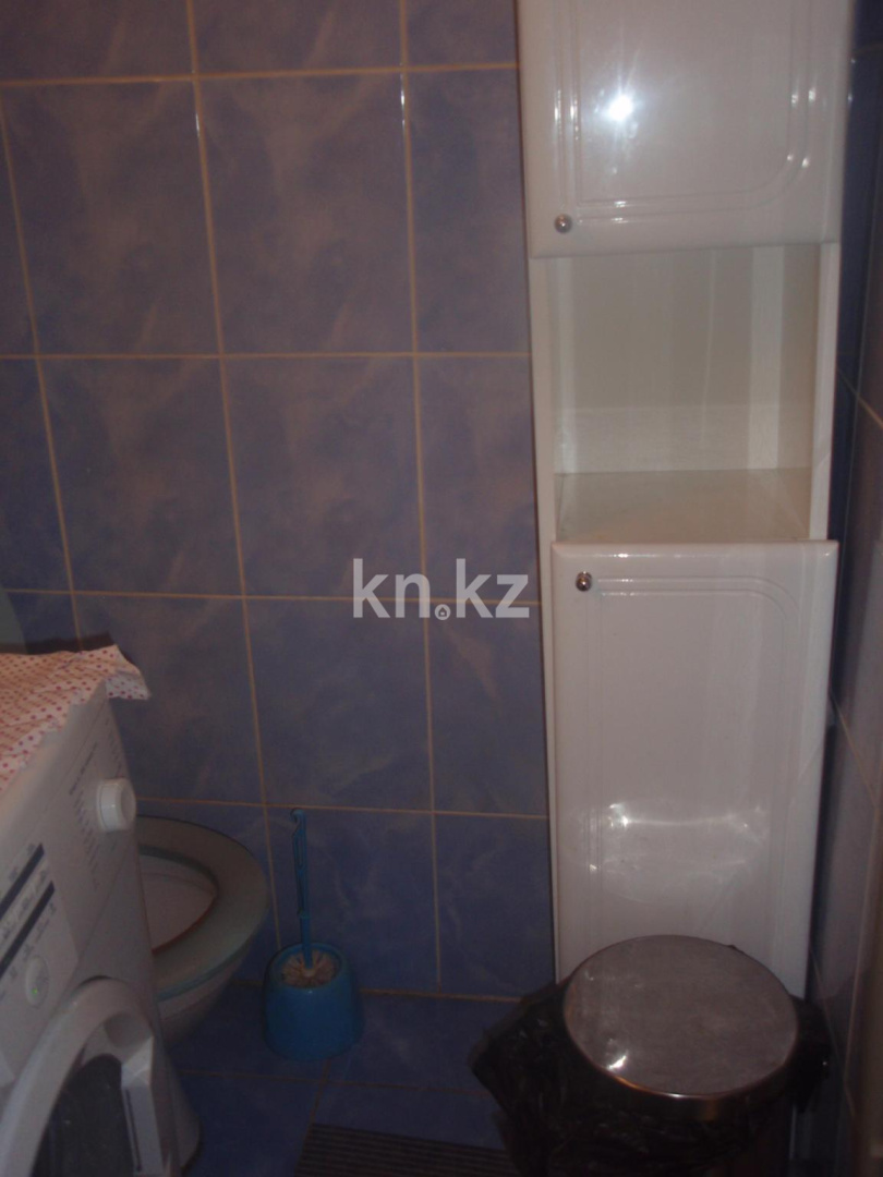 Аренда 2-комнатной квартиры посуточно, 50 м², Облисполком р-н, дом  149 - Аренда жилой и коммерческой недвижимости в Уральске фото 4 из 5