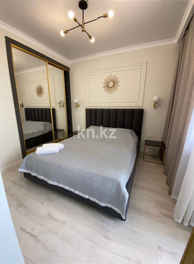 Аренда 2-комнатной квартиры посуточно, 45 м², ул. Макатаева, дом  127/11 - ул. А. Шарипова - Аренда  двухкомнатных квартир посуточно в Алматы фото 4 из 7