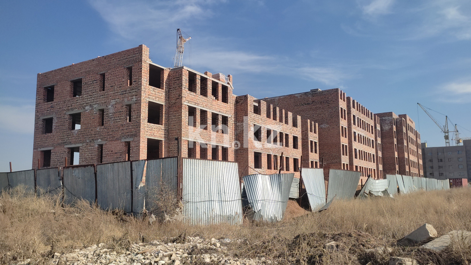 Продажа 1-комнатной квартиры, 45 м², ул. Арнасай, дом  5/1 в Астане - фото 2