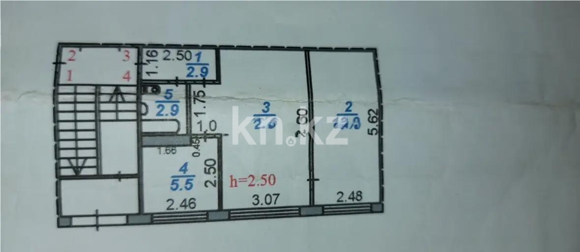 Продажа 2-комнатной квартиры, 44 м², мкр-н 13, дом  35 - Продажа квартир в Караганде фото 1 из 1
