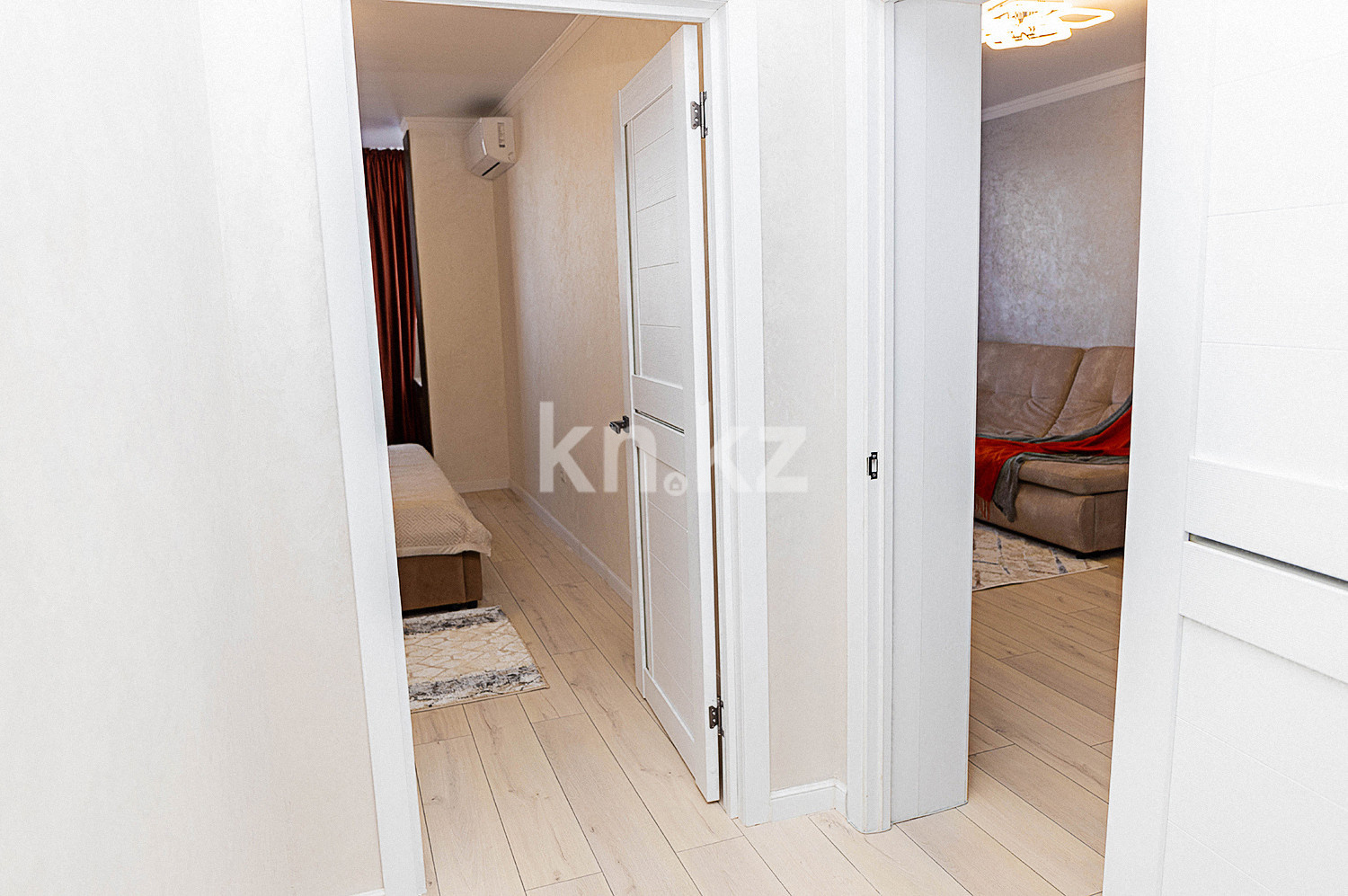 Аренда 2-комнатной квартиры посуточно, 60 м², ул. Шаляпина, дом  1/18 - ул. Саина в Алматы - фото 14