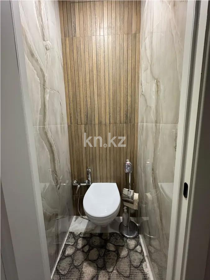 Продажа 4-комнатной квартиры, 85 м² - Продажа квартир в Караганде - страница 2 фото 7 из 8