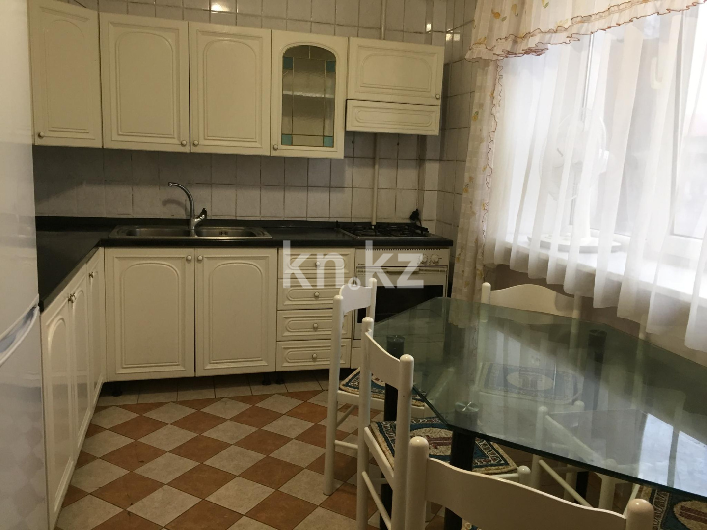 Аренда 2-комнатной квартиры, 56 м², Сейфуллина - Аренда  двухкомнатных квартир помесячно в Алматы фото 1 из 10