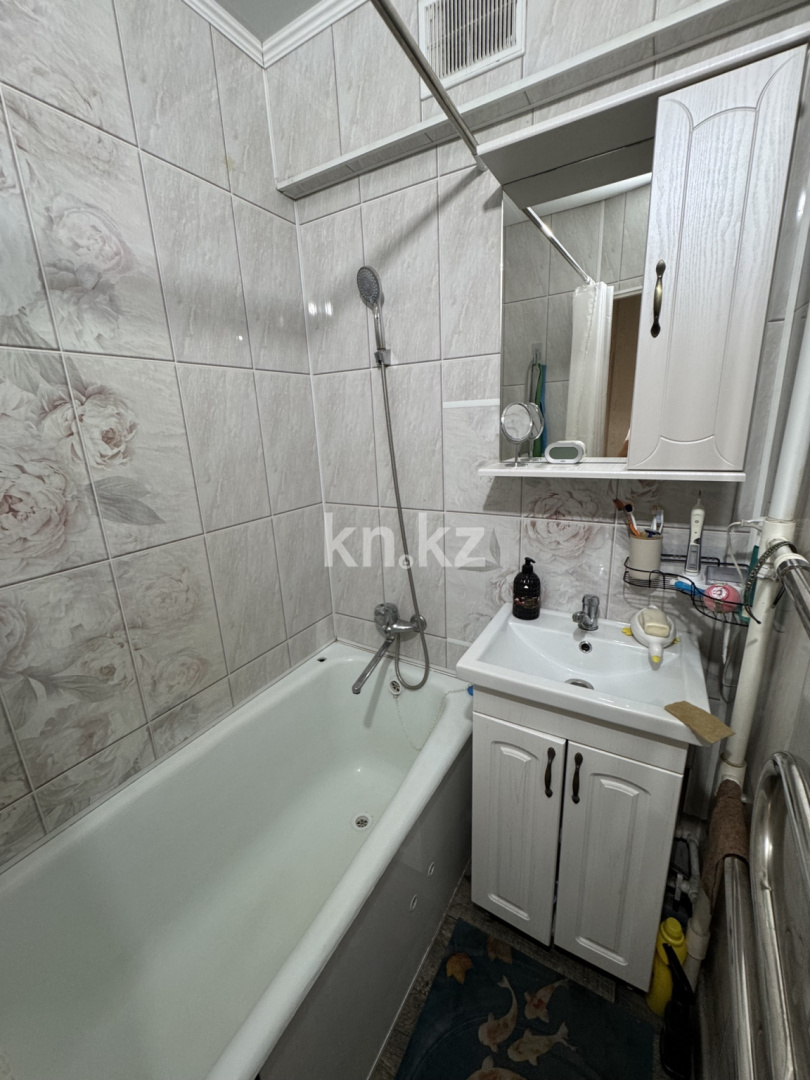 Продажа 2-комнатной квартиры, 52 м², пр. Республики, дом  18/2 - Продажа квартир в Караганде фото 9 из 18