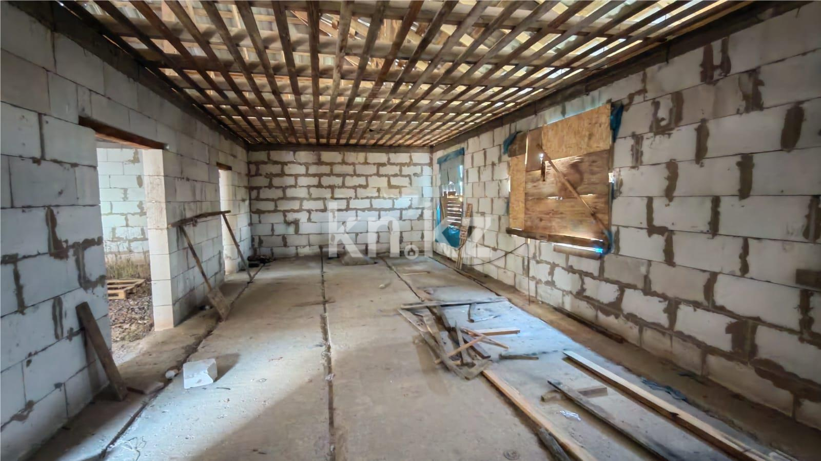 Продажа 4-комнатного дома, 120 м², ул. Жандарбековой - Продажа домов, коттеджей в Караганде фото 5 из 8