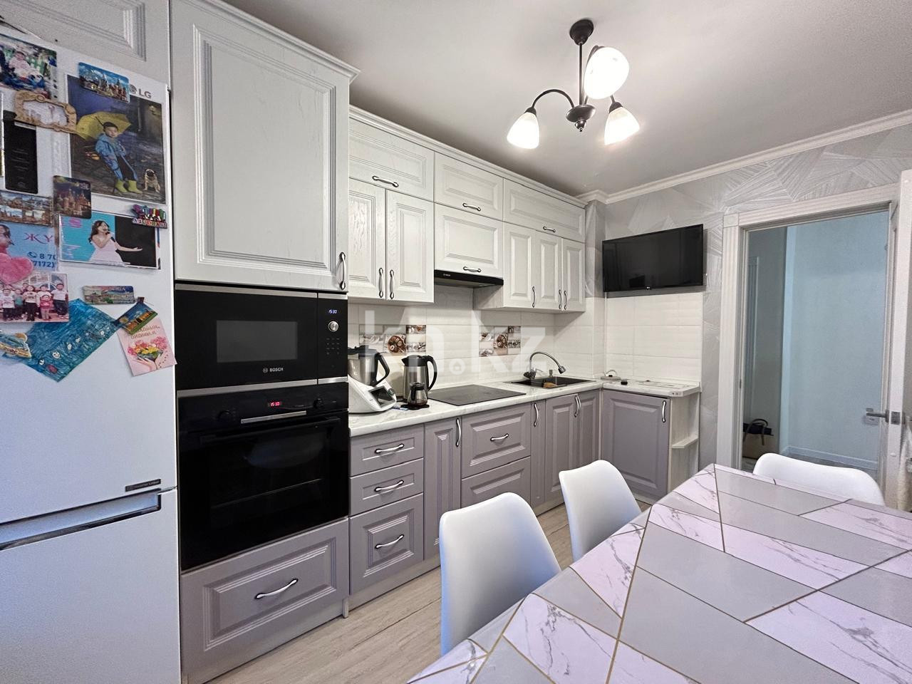 Продажа 5-комнатной квартиры, 107 м², ул. Муканова - Продажа квартир в Караганде фото 25 из 28