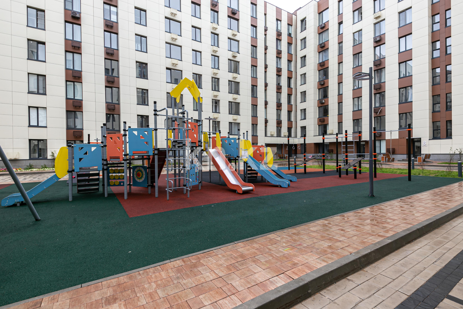 Продажа 3-комнатной квартиры, 92 м², ул. Байтурсынова, дом  10/2 в Астане - фото 18