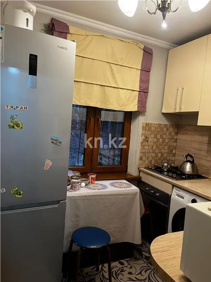 Продажа 3-комнатной квартиры, 68 м², ул. Тургута Озала, дом  240 в Алматы - фото 4