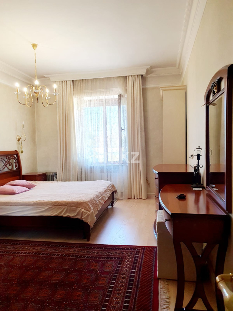 Продажа 4-комнатного дома, 426 м², ул. Сатпаева - Продажа домов, коттеджей в Караганде с фото фото 9 из 29