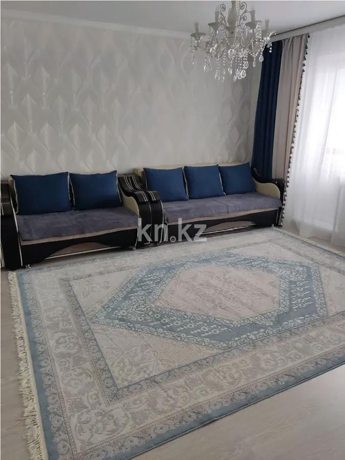 Продажа 3-комнатной квартиры, 63 м², мкр-н Голубые Пруды, дом  13 - Продажа квартир в Караганде фото 1 из 7