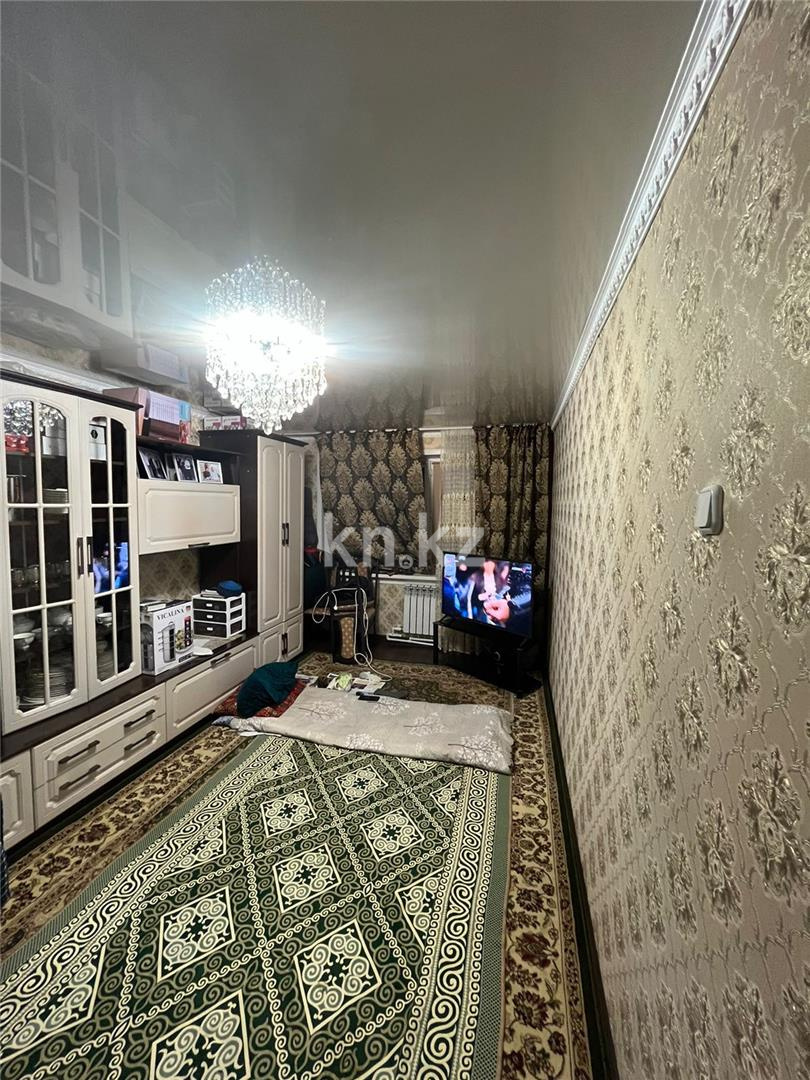 Продажа 3-комнатной квартиры, 62 м², мкр-н 15 в Караганде - фото 2