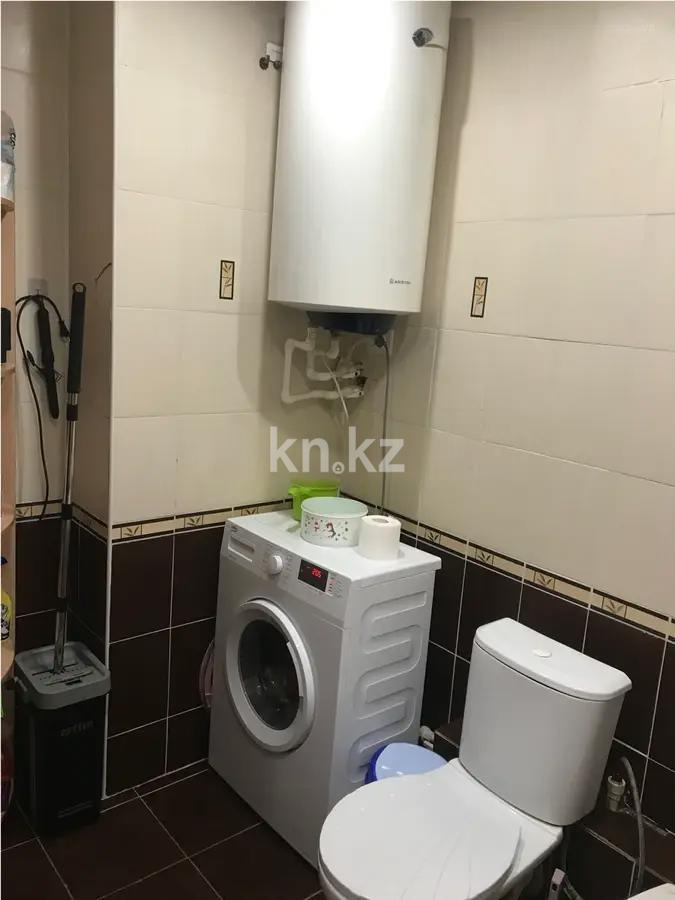 Продажа 3-комнатной квартиры, 63 м², мкр-н Степной-3, дом  3/7 в Караганде - фото 6