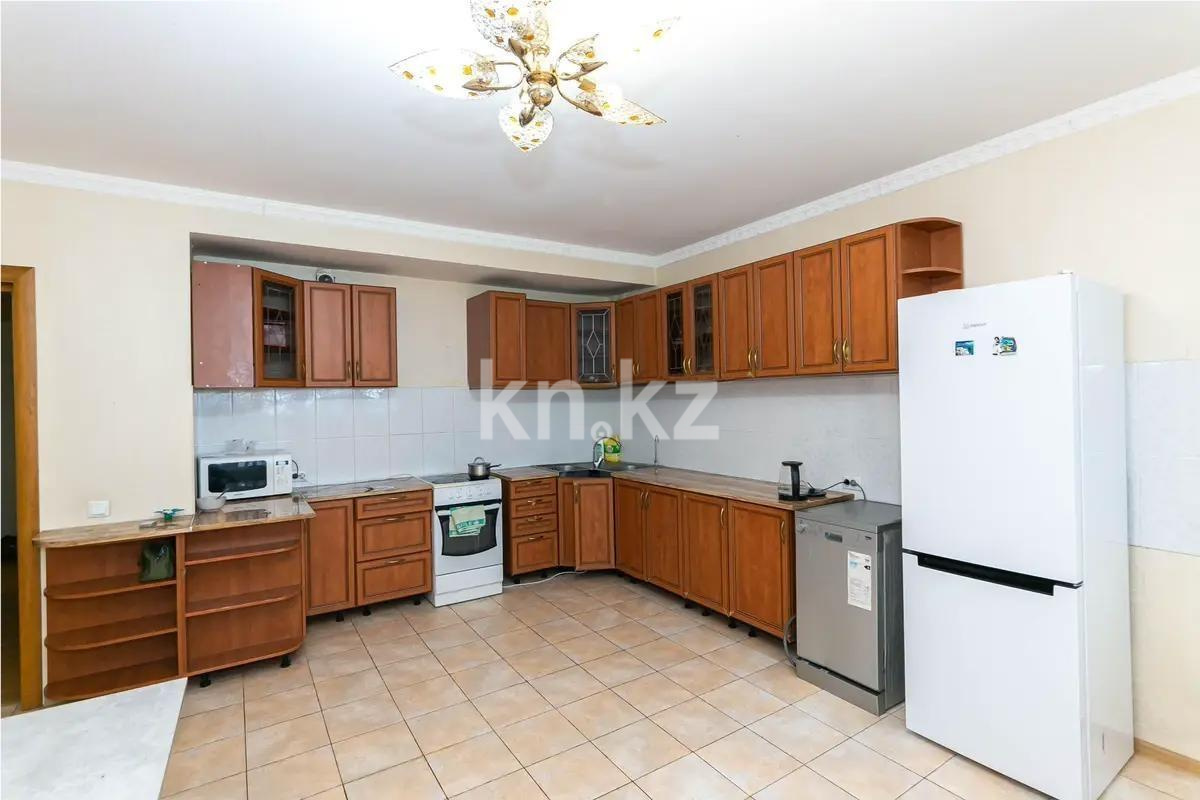 Продажа 4-комнатной квартиры, 200 м² - Продажа квартир в Казахстане - страница 11 фото 4 из 6