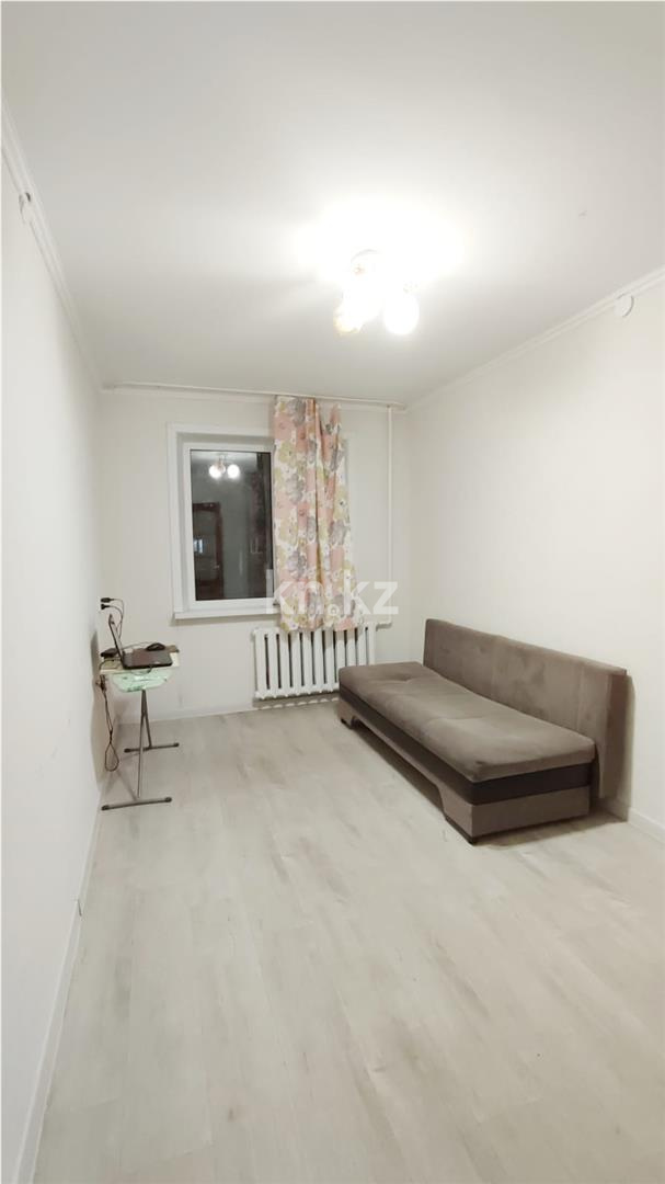 Продажа 3-комнатной квартиры, 57 м², мкр-н 13, дом  33 в Караганде - фото 17