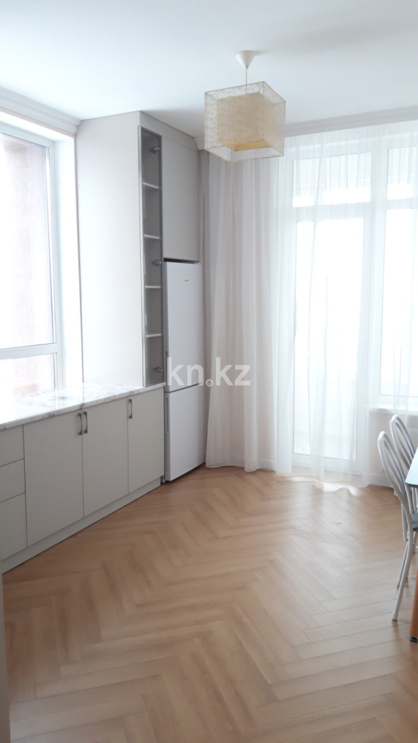 Аренда 2-комнатной квартиры, 71 м², ул. Аль-Фараби, дом  1 - ул. Керей, Жанибек хандар в Астане - фото 6