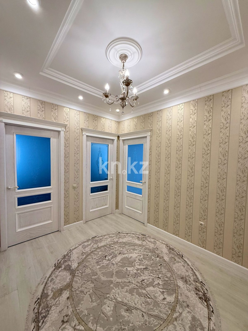 Продажа 4-комнатной квартиры, 106 м², ул. Куанышбаева, дом  9/2 - Продажа квартир в Казахстане фото 12 из 40