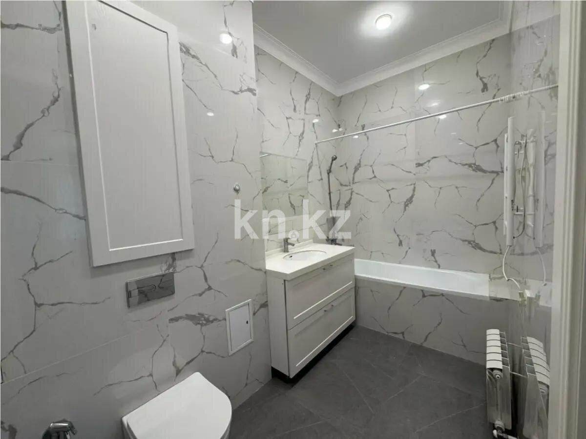 Продажа 5-комнатной квартиры, 214.8 м² в Астане - фото 6