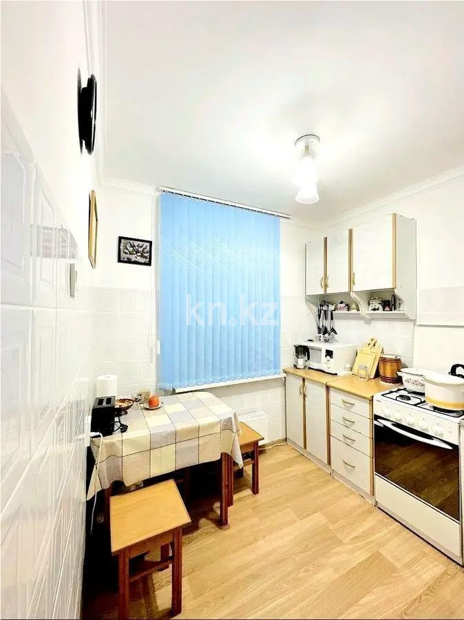 Продажа 2-комнатной квартиры, 46 м², мкр-н Аксай-2, дом  21 - Продажа квартир в Алматы фото 2 из 4