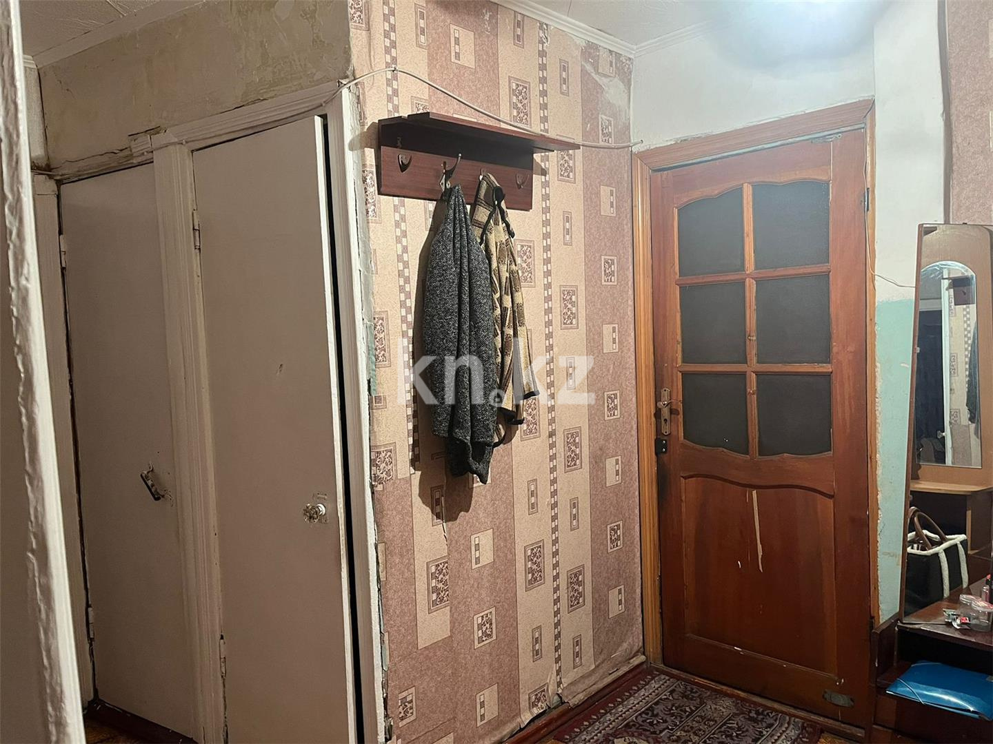 Продажа 3-комнатной квартиры, 62 м², мкр-н 16 в Караганде - фото 4