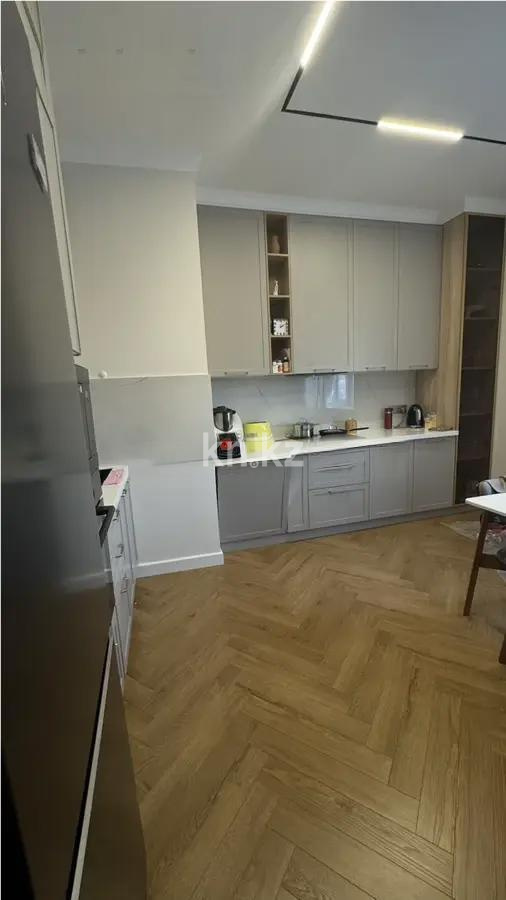 Продажа 3-комнатной квартиры, 120.8 м², пр. Туран, дом  19/1 в Астане - фото 5