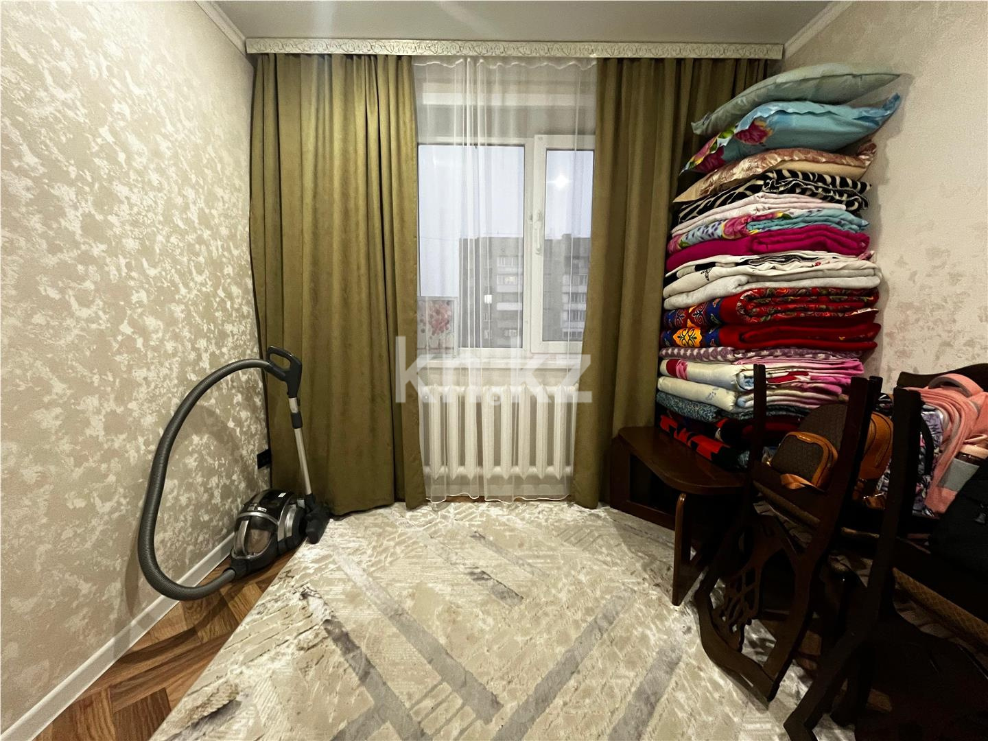 Продажа 3-комнатной квартиры, 65 м², мкр-н Голубые Пруды - Продажа  трехкомнатных квартир в Караганде фото 5 из 12