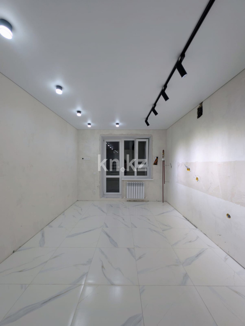 Продажа 3-комнатной квартиры, 97 м² - Продажа жилой и коммерческой недвижимости в Уральске фото 2 из 22