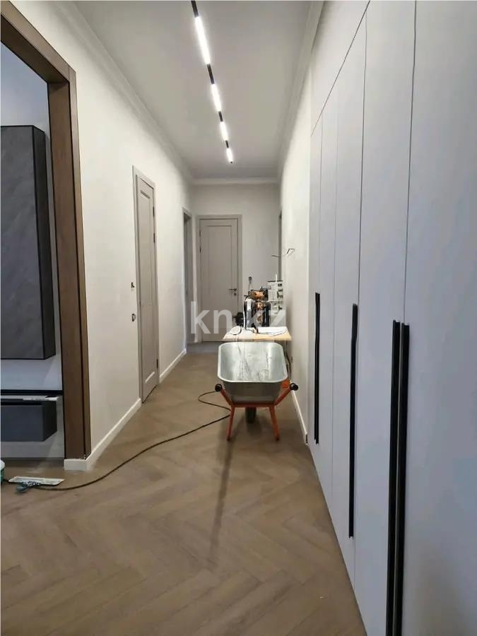 Продажа 3-комнатной квартиры, 111.3 м² в Астане - фото 2