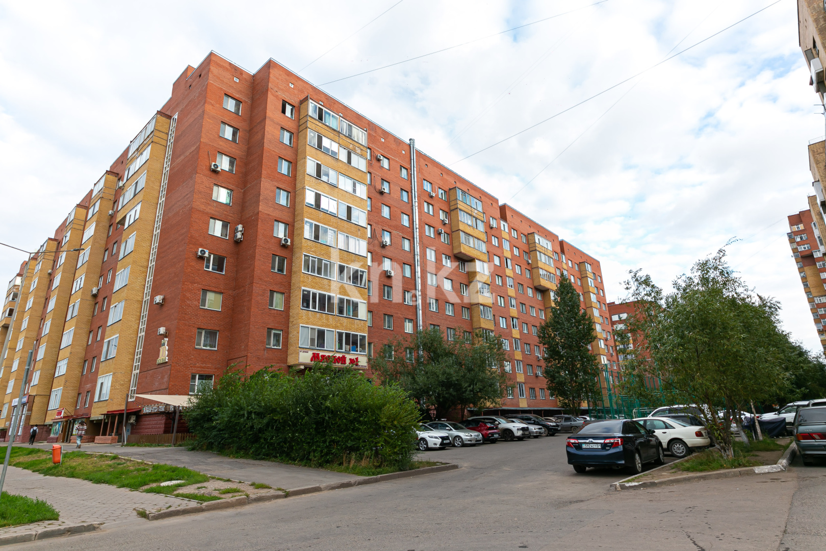 Продажа 2-комнатной квартиры, 46 м², ул. Куйши Дина, дом  28/1 в Астане - фото 2