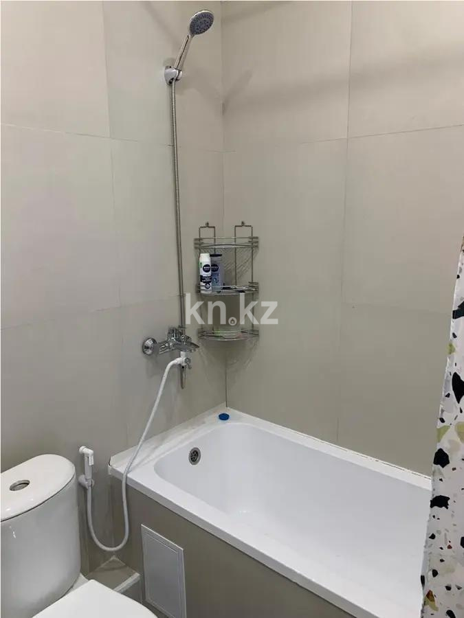 Продажа 2-комнатной квартиры, 70.3 м² в Астане - фото 4