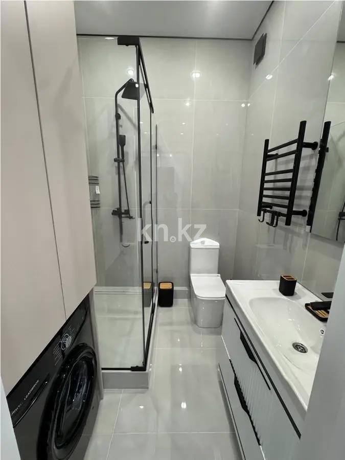 Продажа 1-комнатной квартиры, 49 м², ул. Утеген батыра, дом  11г в Алматы - фото 3