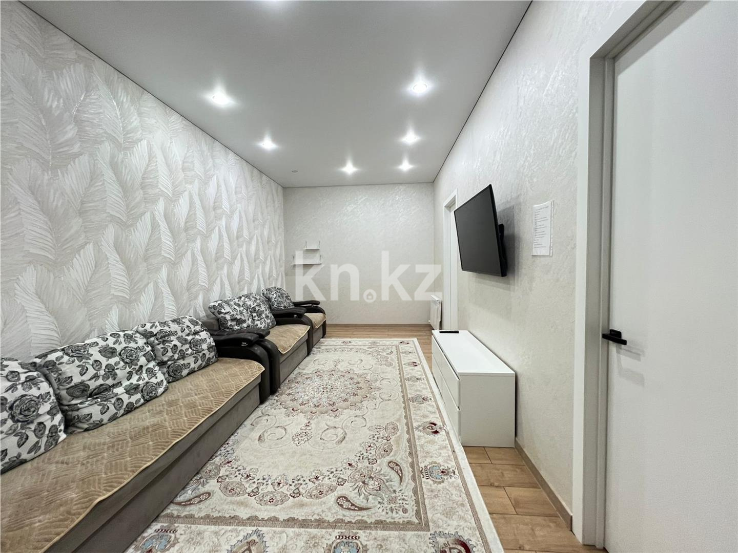 Продажа 3-комнатной квартиры, 64 м² в Караганде