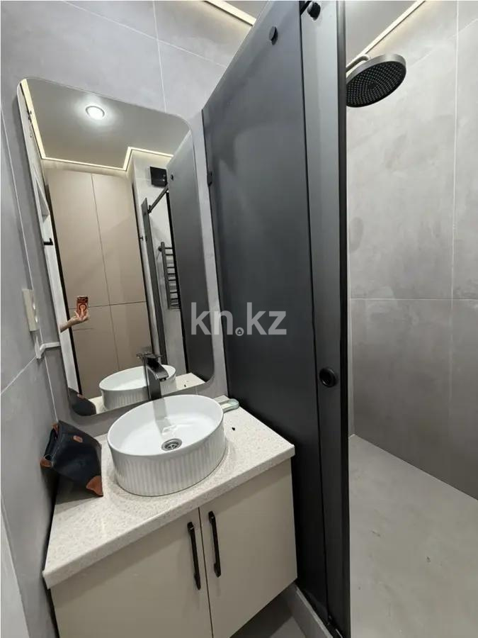 Продажа 2-комнатной квартиры, 65 м², мкр. Дарабоз, дом  73 в Алматы - фото 4