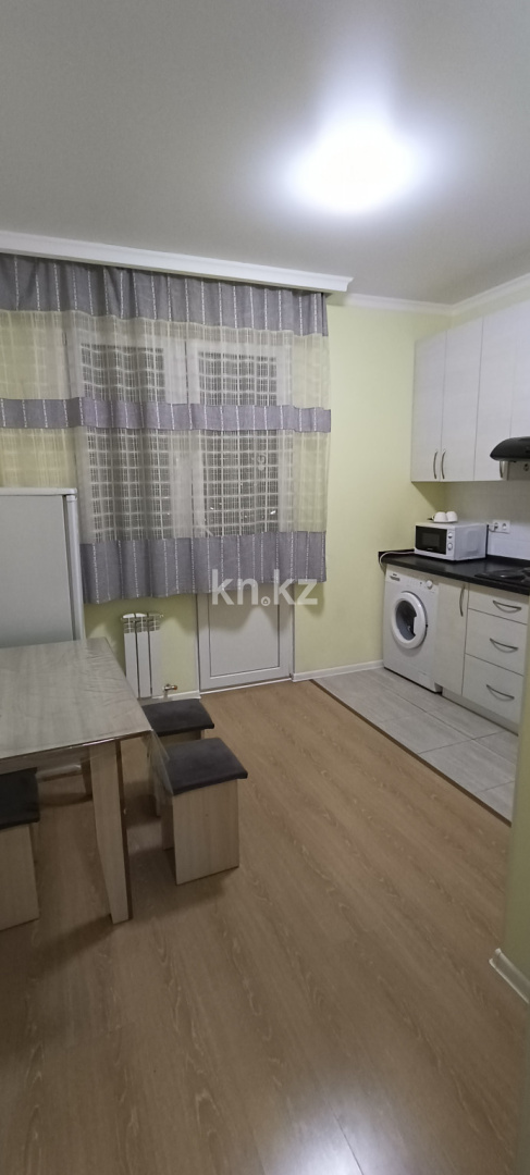 Аренда 1-комнатной квартиры посуточно, 40 м², ул. Абишева, дом  36 - пр. Райымбека в Алматы - фото 5
