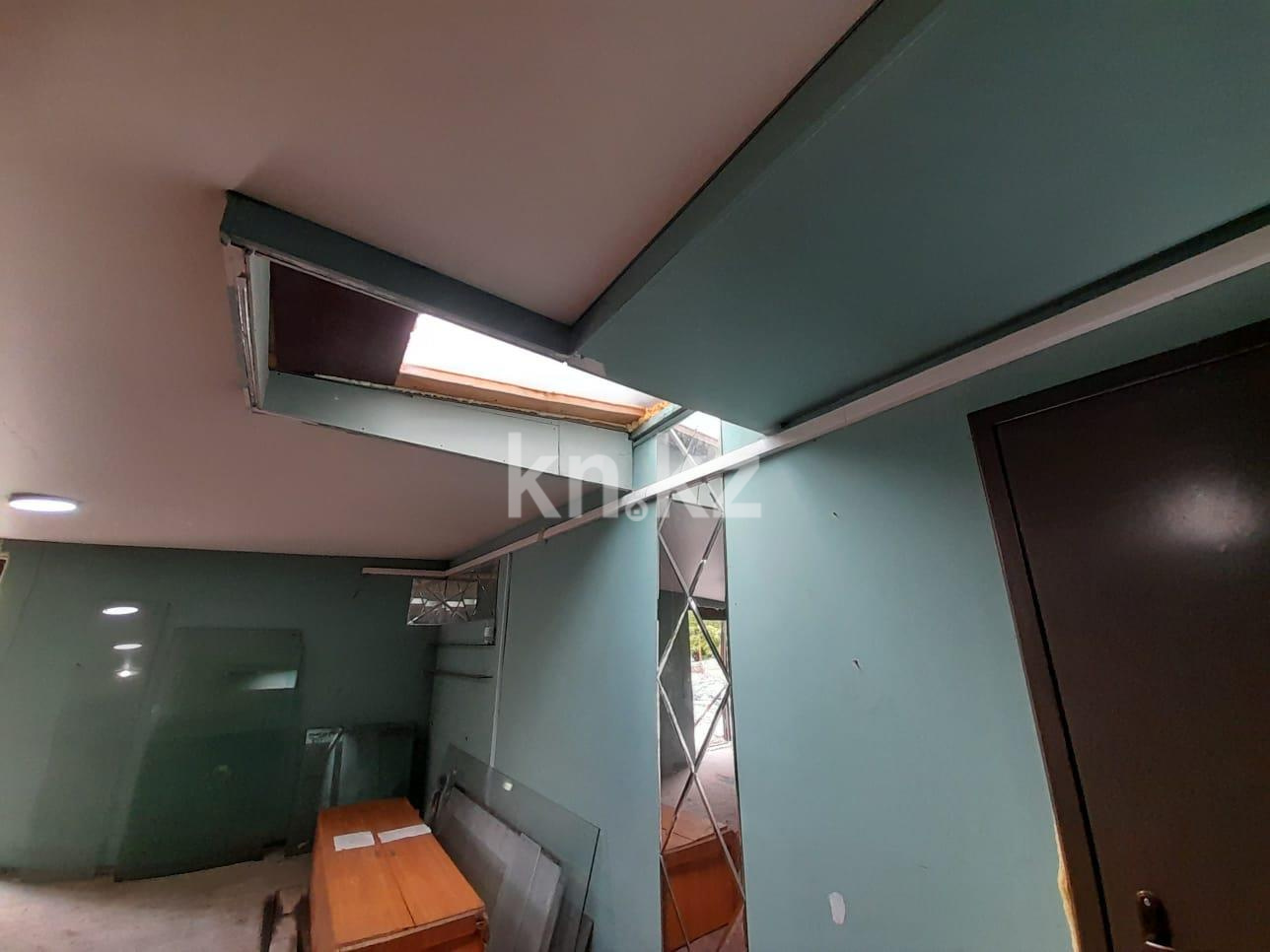 Продажа 4-комнатной квартиры, 96 м², ул. Степная, дом  1а - Продажа  четырехкомнатных квартир в Караганде фото 19 из 27