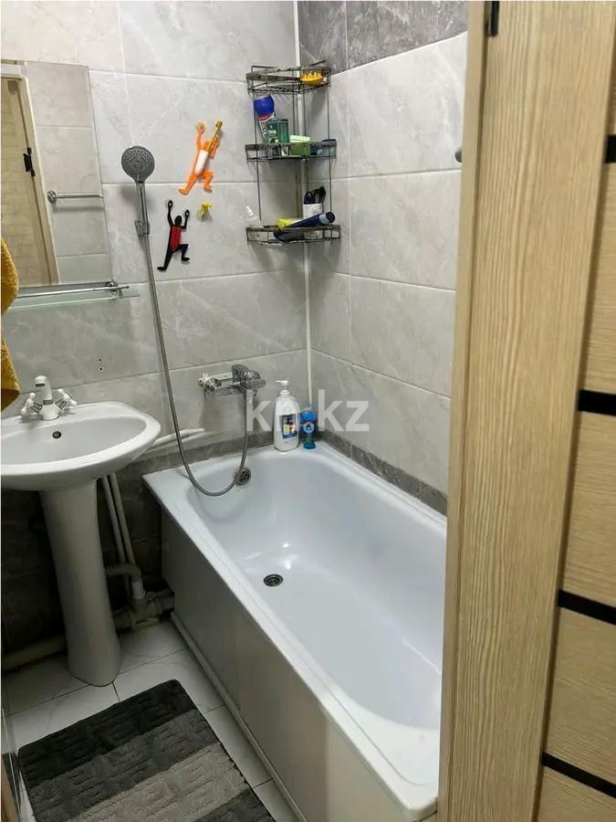 Продажа 2-комнатной квартиры, 47 м², мкр-н 15, дом  9 в Караганде - фото 6