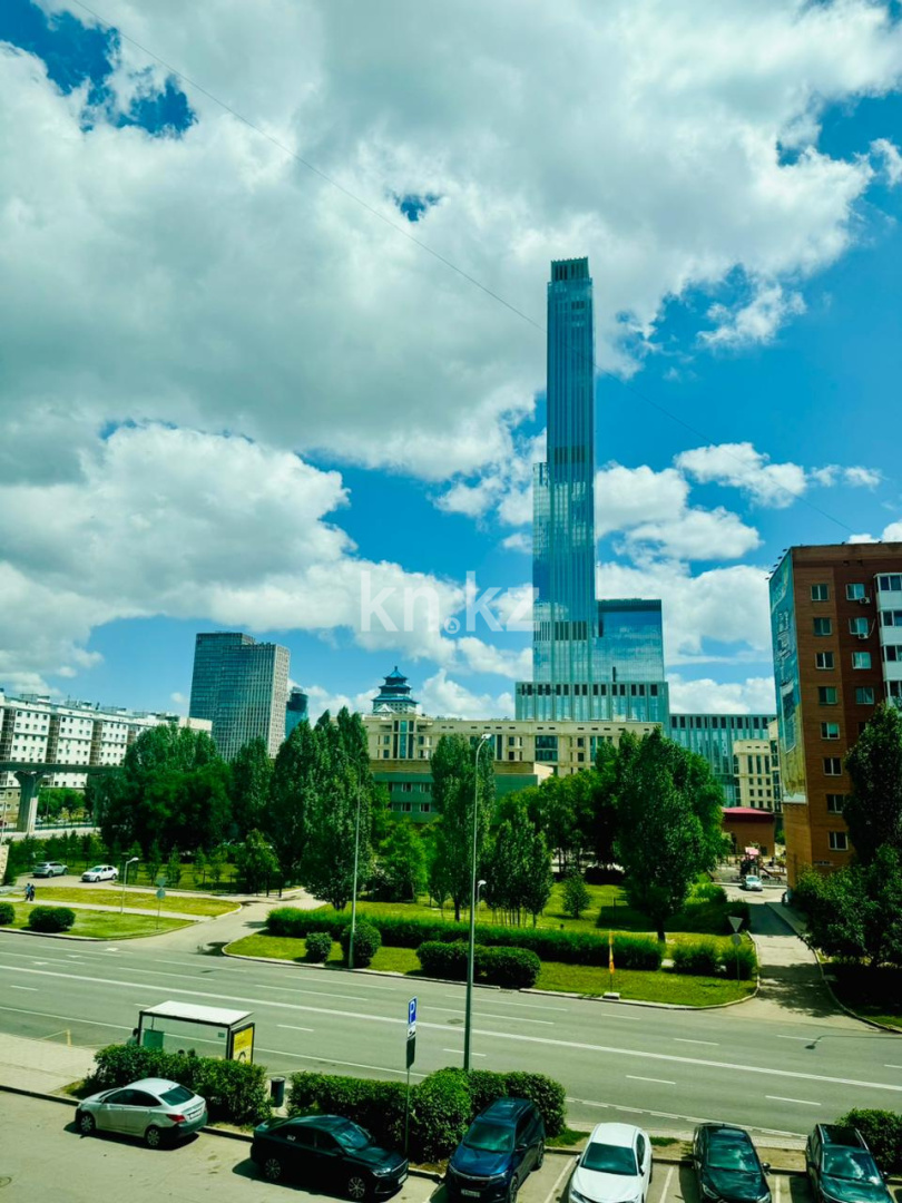 Продажа 4-комнатной квартиры, 101 м², ул. Сыганак, дом  54 - ул. Сауран - Продажа  четырехкомнатных квартир в Астане с фото фото 26 из 32