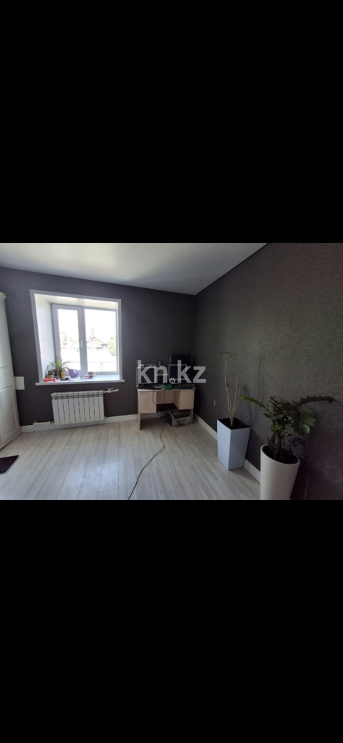 Продажа 4-комнатного дома, 103 м², ул. Коммуны - Продажа домов и коттеджей в Караганде без посредников фото 1 из 22