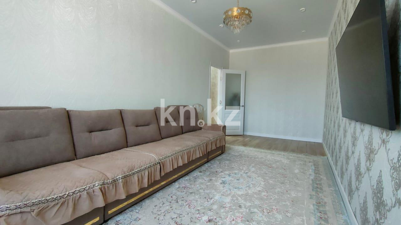 Продажа 2-комнатной квартиры, 60 м², ул. Муканова - Продажа  двухкомнатных квартир в Караганде фото 4 из 23