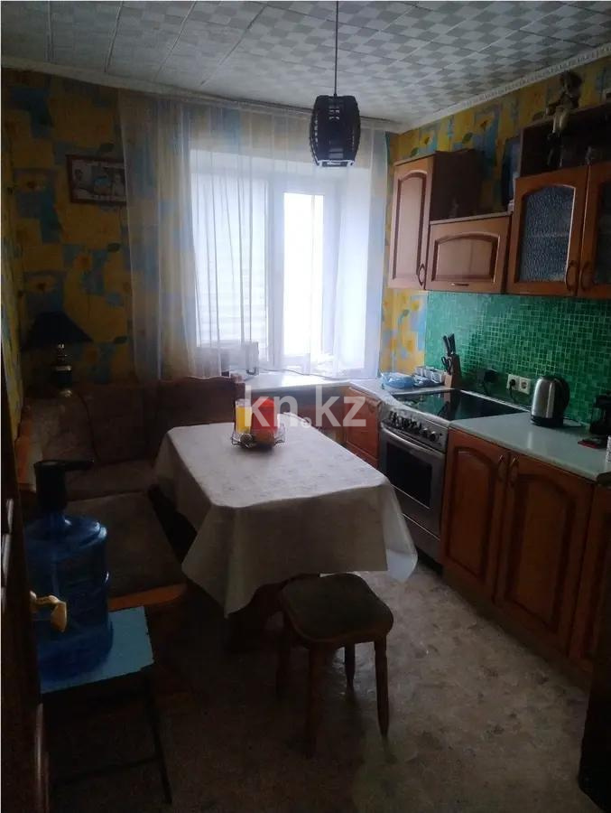 Продажа 3-комнатной квартиры, 62 м², ул. Гапеева, дом  7 - Продажа  трехкомнатных квартир в Караганде фото 4 из 7