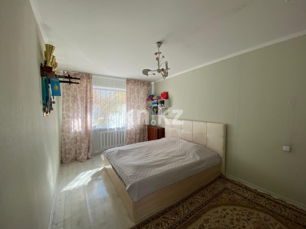 Продажа 3-комнатной квартиры, 62 м², ул. Дюсембекова в Караганде - фото 4