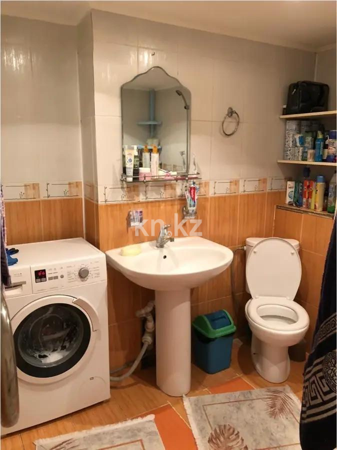 Продажа 3-комнатной квартиры, 66 м², ул. Кажымукана, дом  22 в Астане - фото 4