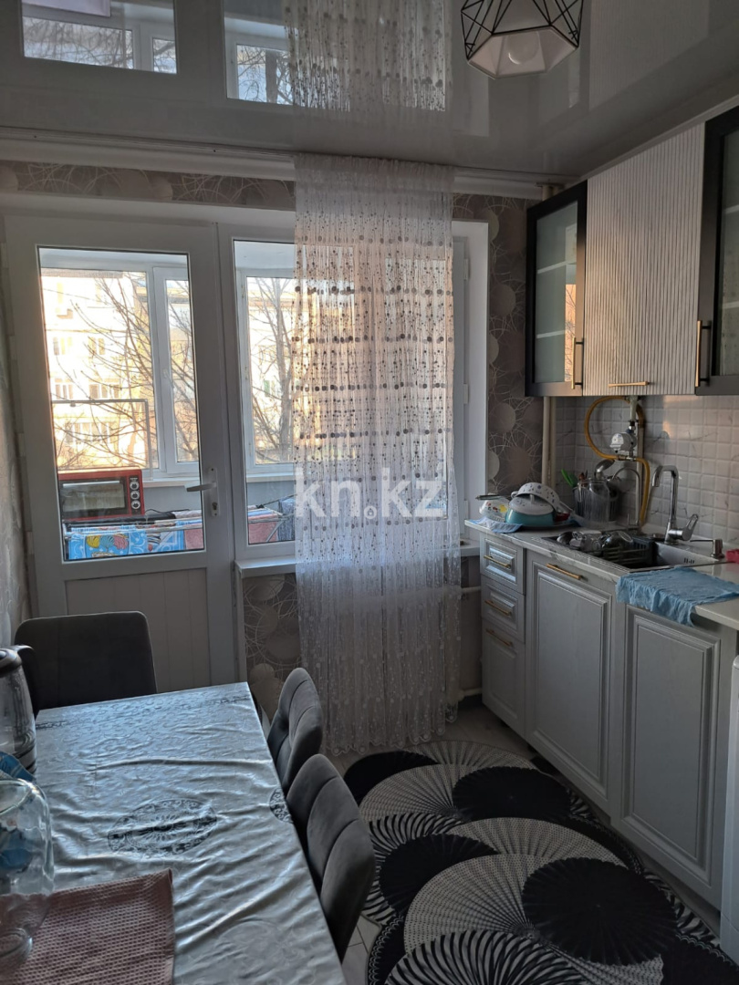 Продажа 3-комнатной квартиры, 64 м², Сатпаева, дом  14 - Продажа квартир в Таразе фото 1 из 7