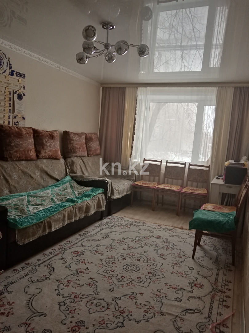 Продажа 2-комнатной квартиры, 43 м², ул. Гапеева, дом  15 - Продажа  двухкомнатных квартир в Караганде без посредников фото 1 из 8