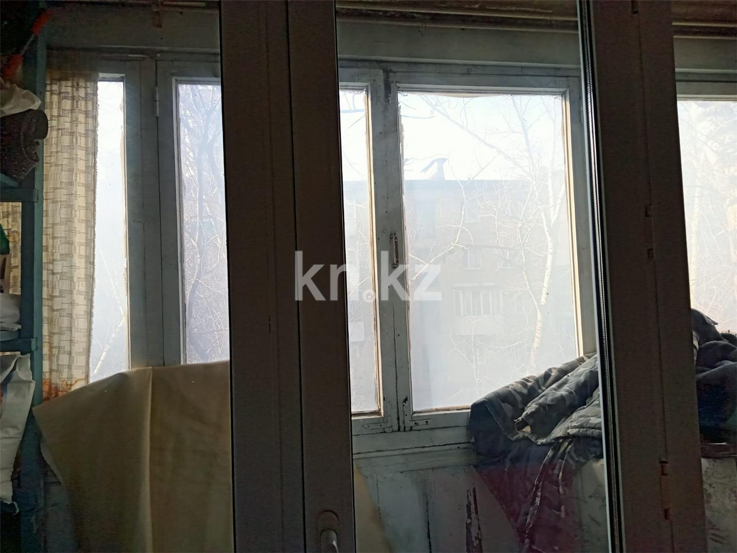 Продажа 3-комнатной квартиры, 59 м², ул. Алиханова - Продажа  трехкомнатных квартир в Караганде фото 13 из 16