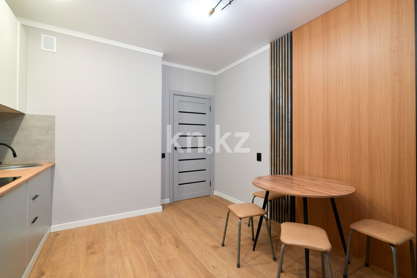 Продажа 1-комнатной квартиры, 40.6 м², ул. Е-509, дом  9 - пр. Улы Дала в Астане - фото 4