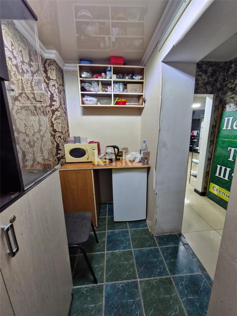 Продажа , 200 м², мкр-н Степной-4 - Продажа офисных и торговых помещений в Караганде фото 29 из 32