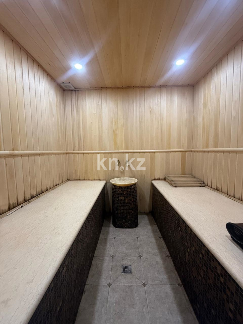 Продажа дома, 600 м², ул. Жамакаева - Продажа квартир в Алматы фото 15 из 30