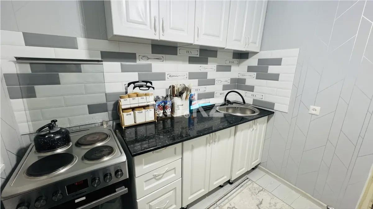 Продажа 1-комнатной квартиры, 30 м², 7-й мкр., дом  14 - Продажа квартир в Казахстане фото 2 из 3