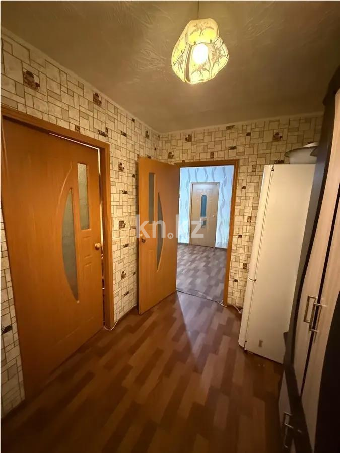 Продажа 4-комнатной квартиры, 61 м², мкр-н 15, дом  8 в Караганде - фото 6