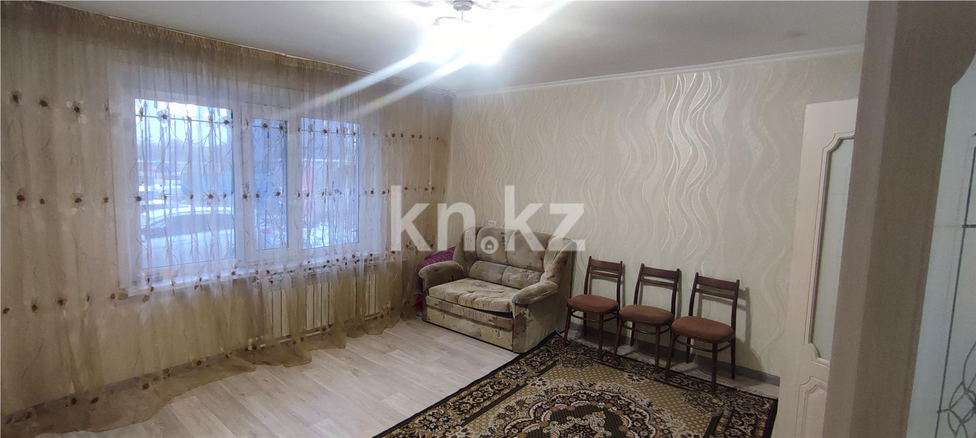 Продажа 1-комнатной квартиры, 40 м², мкр. Восток-3, дом  17 - Продажа квартир в Караганде фото 2 из 12